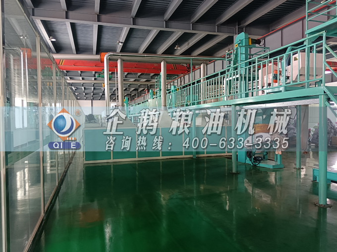 企鵝牌茶籽油雙螺桿榨油機(jī)，用心制造獲得客戶認(rèn)可(圖1)