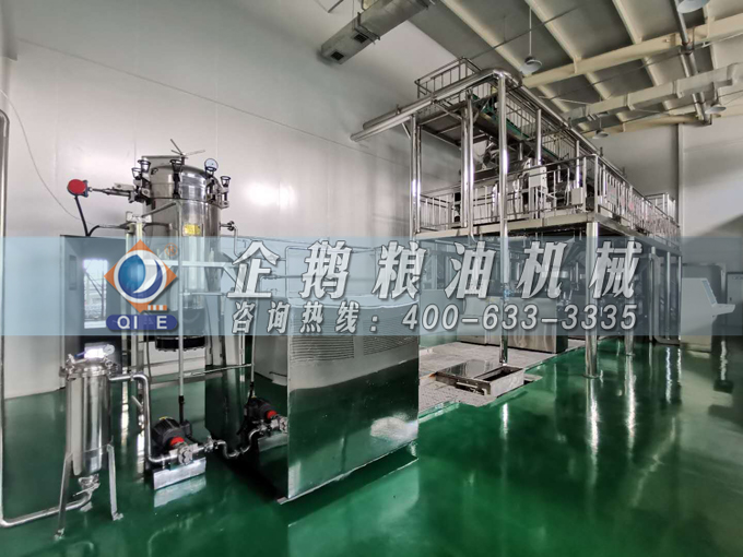 企鵝牌茶籽油雙螺桿榨油機(jī)，用心制造獲得客戶認(rèn)可(圖4)