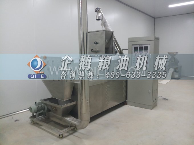 企鵝牌核桃油榨油設(shè)備，生產(chǎn)綠色健康油受大眾喜愛(圖3)